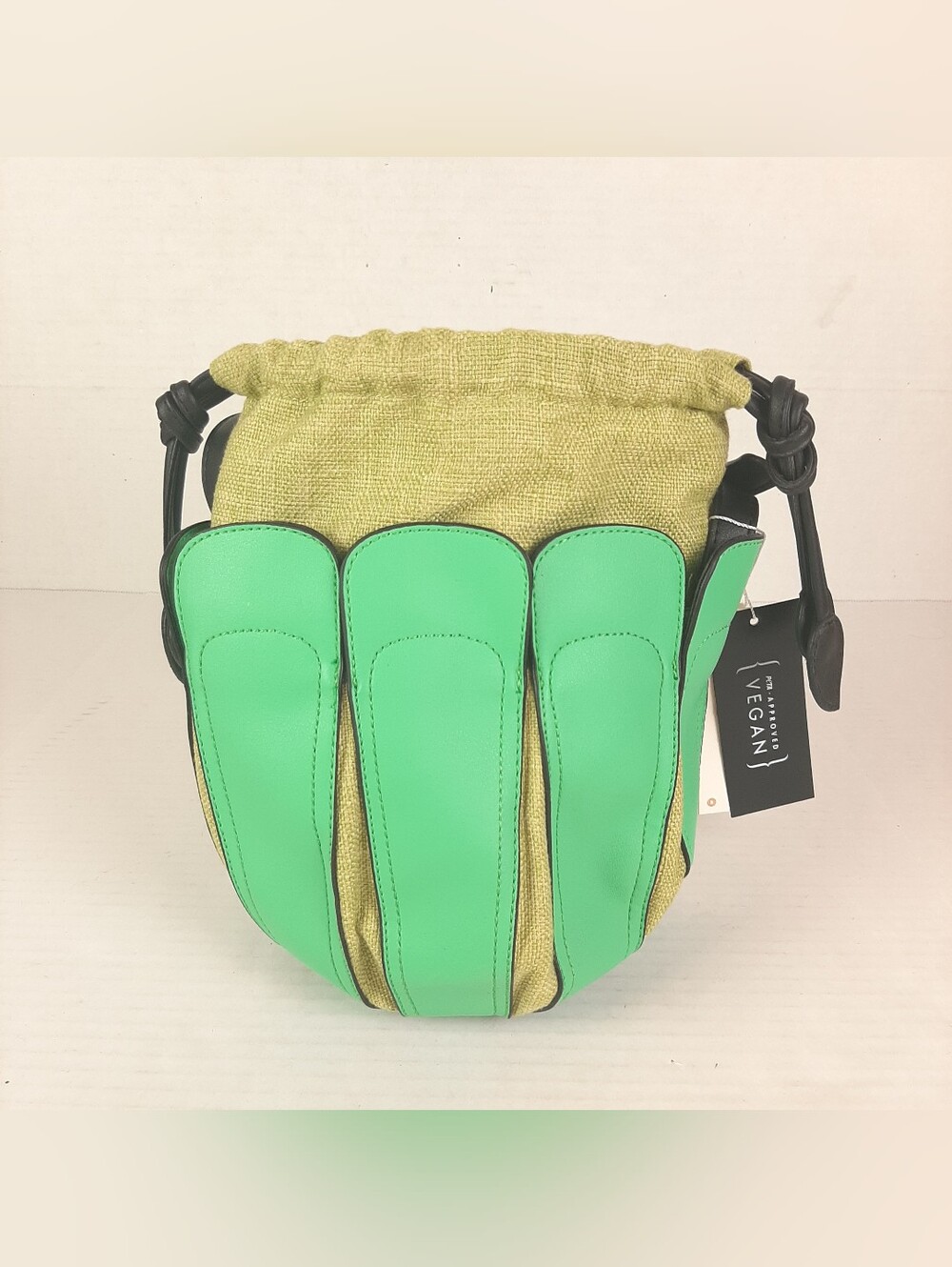 NWT Unique green tulip evening clutch bag